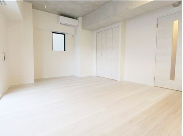 FIORE KOMAGOMEの物件内観写真